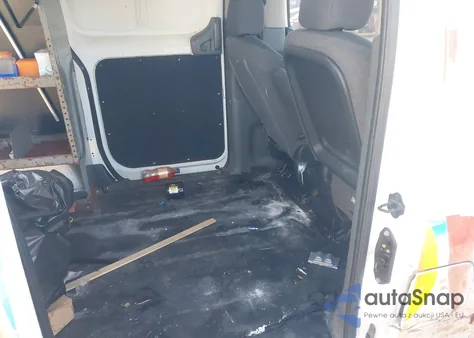 2014 Nissan Nv200 Sv z USA, uszkodzony, nr VIN 3N6CM0KNXEK697586